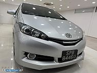 Toyota Wish 1.8 CVT Elegance 2016 Silver Push Start